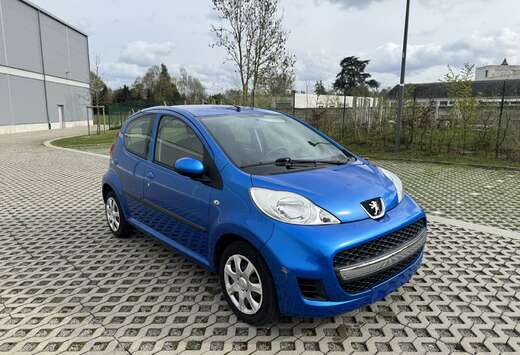 Peugeot 51.000 KM  / 2 CLÉS / RIEN A PREVOIR