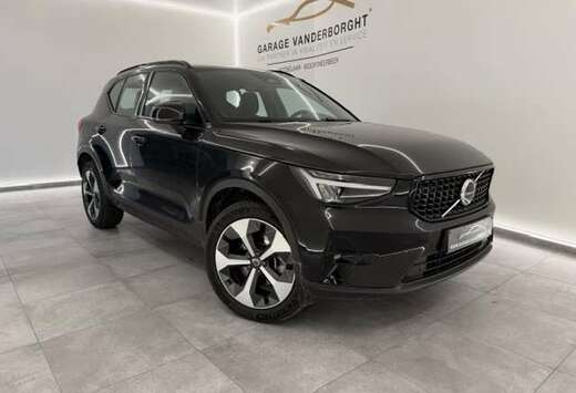 Volvo PLUS DARK  B3 HYBRID BENZINE AUTOMAAT 35000km
