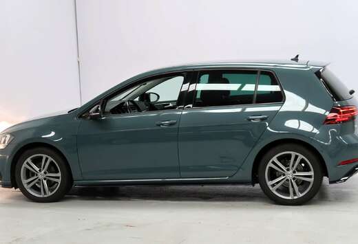 Volkswagen Golf 1.0 TSI OPF R-Line