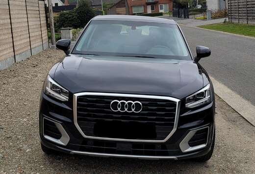Audi Q2 35 TFSI S tronic design