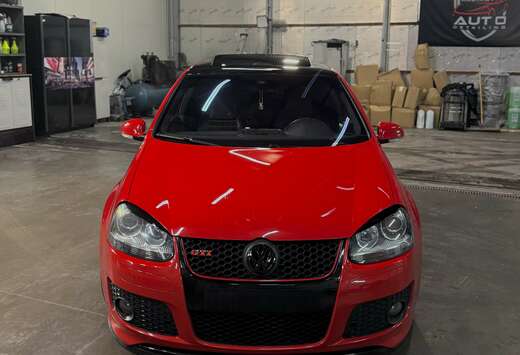 Volkswagen Edition 30 GTI DSG