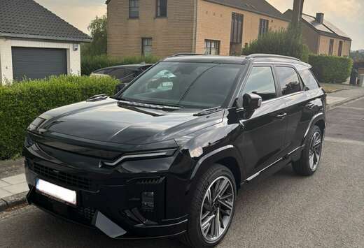 Titanium AWD