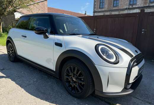MINI 1.5 OPF DCT *GPS*CARPLAY*PDC*CARPLAY*