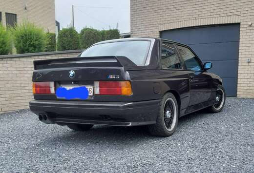 BMW E30 cecotto