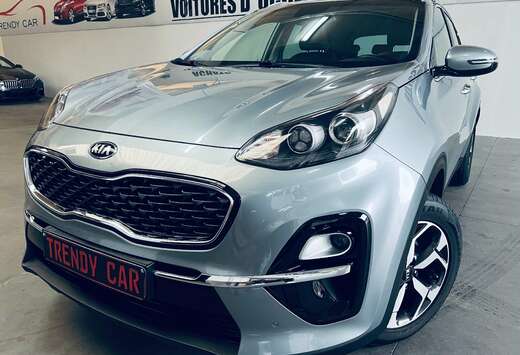 Kia 1.6i GDI+NAVI+CAMERA+KEYLESS+CARNET+GARANTIE