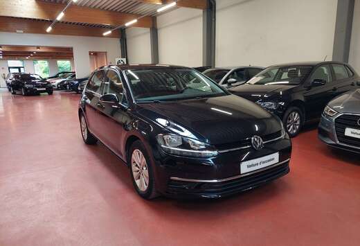 Volkswagen 1.6 TDi + DSG + NAVI / CarPLAY / CAM / LED ...