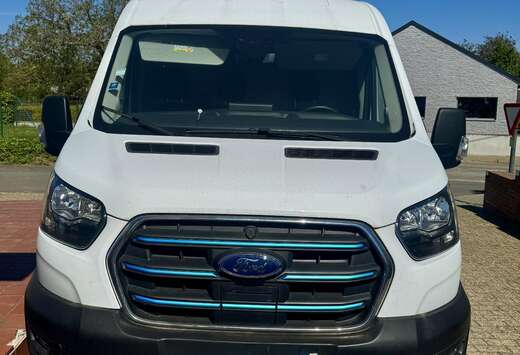 Ford 350 L3 68kWh HA Trend