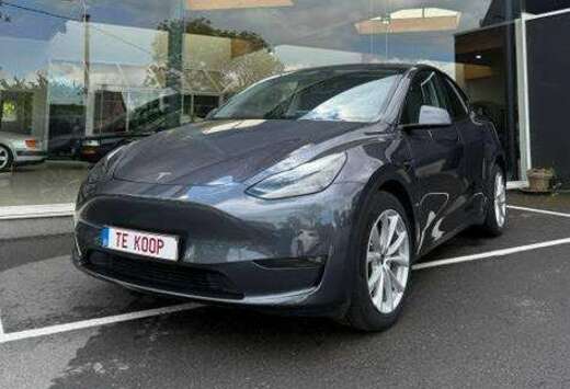 Tesla Model Y 72.5 kWh Dual Motor Long Range (324 kW)
