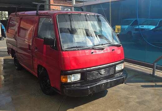 Nissan Urvan 2.0