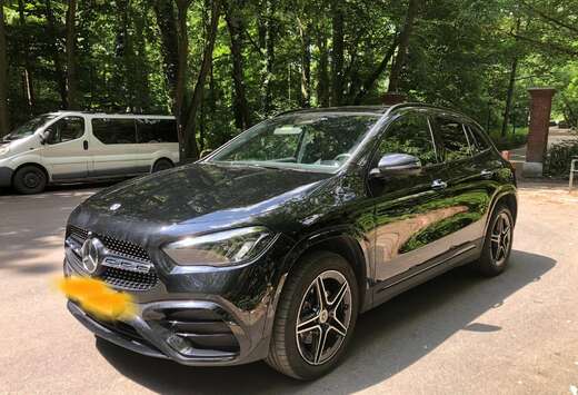 Mercedes-Benz GLA 250 AMG Line