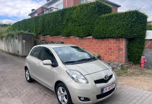 Toyota 1.33i - CLIMATISEE -PRETE A IMMATRICULER-GARAN ...