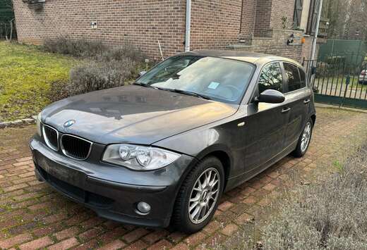 BMW 118iA