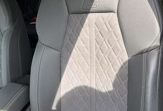 Audi 82 kWh 40 S line