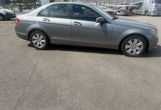 Mercedes-Benz C 200 CDI BlueEFFICIENCY Elegance
