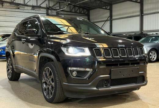 Jeep Compass 1.3 T-GDI 4xe PLUG-IN HYBRID Automatik S