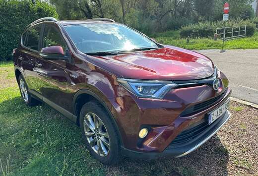 Toyota RAV4 2.5i 2WD Hybrid Style CVT** Export**