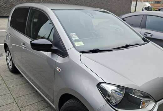 Volkswagen Up 1.0i High up