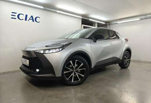 Toyota Dynamic Plus Mono-Tone - 32099km - Garantie