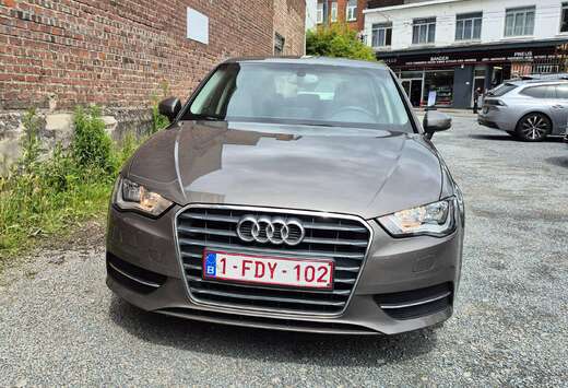 Audi A3 Sportback 1.6 TDi Attraction