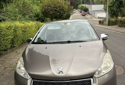 Peugeot 1.2i Allure