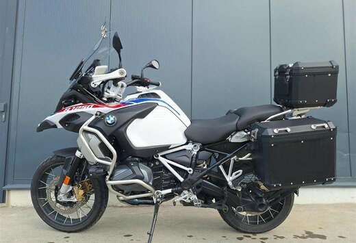 BMW 0