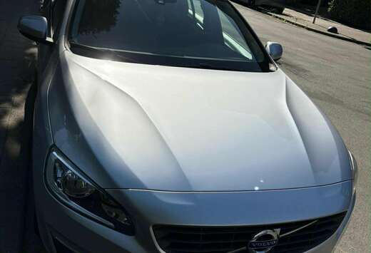 Volvo V60 1.6 D2 Base Powershift