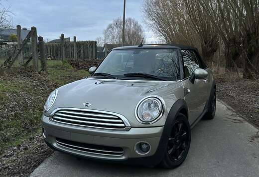 MINI Mini Cabriolet 1.6i Cooper
