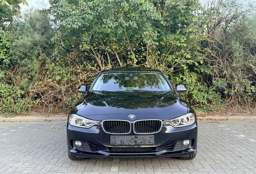 BMW 320iA EfficientDynamics Edition
