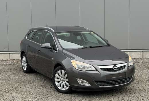 Opel Sports Tourer 1.7 CDTi ECOTEC Sport DPF