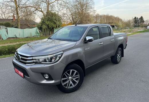 Toyota 2.4 D-4D Aut Dubbel Cabine / Only Export Afrik