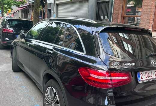 Mercedes-Benz d 4-Matic