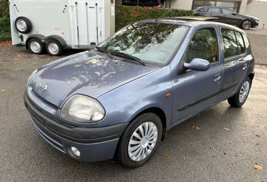 Renault Clio 1.6 Automatik RXE