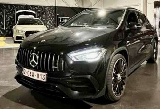Mercedes-Benz BLACK NIGHT SHADOW PACK