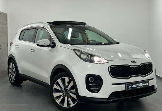 Kia 1.7 CRDi - Navi - CarPlay - Toit pano - Carnet