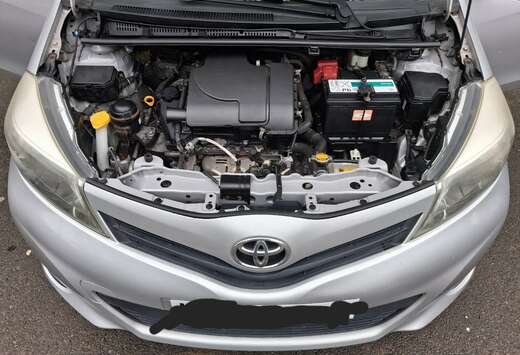 Toyota Yaris 1.0i VVT-i Active