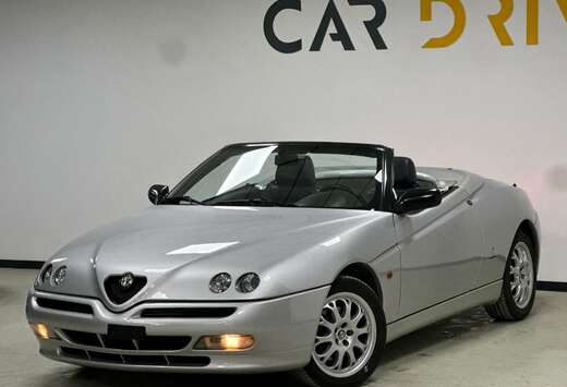 Alfa Romeo 2.0i Lusso tres propre tjs entretenue/gara ...