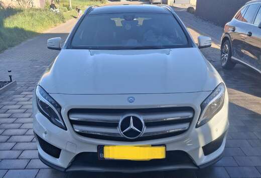 Mercedes-Benz GLA 180