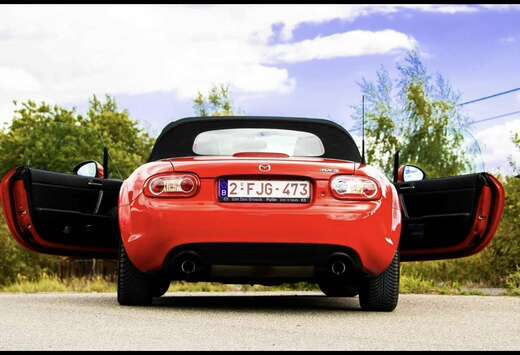 Mazda 1.8 MZR Roadster Coupe Hamaki