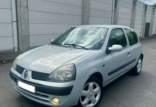 Renault 1.2 essence * Prête à immatriculer *