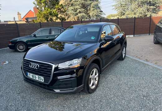 Audi Q2 35 TFSI Business Edition Design S tronic (EU6 ...