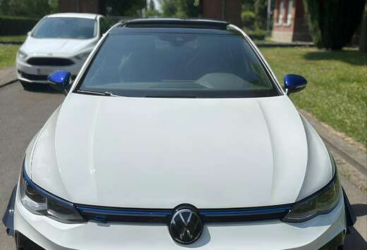 Volkswagen 8 R 20th Anniversary 2023