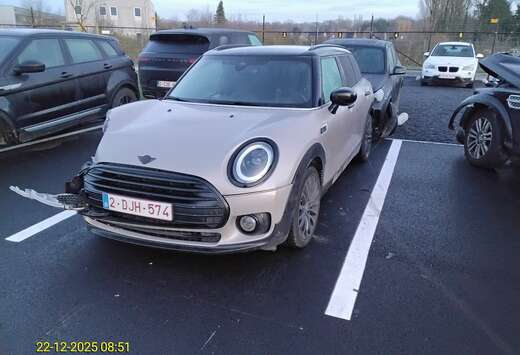 MINI Mini Clubman 1.5 Cooper OPF (EU6AP)