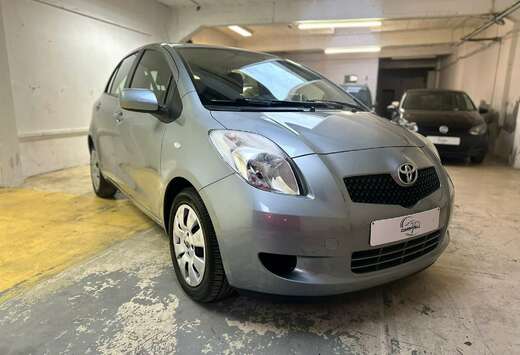 Toyota Yaris 1.3 VVT-i Luna A/C  61 000 KM