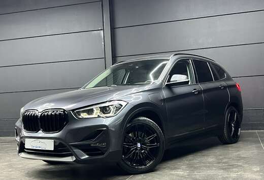 BMW xDrive25e Plug-in Hybrid / LED / Camera