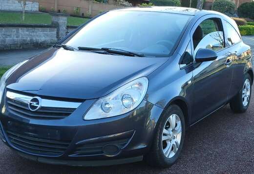 Opel Corsa 1.0i Essentia