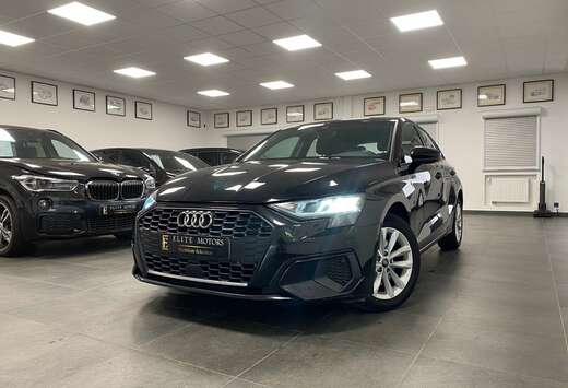 Audi 30 TFSI Attraction 1erMAIN/ CARNET COMPLET / FUL ...