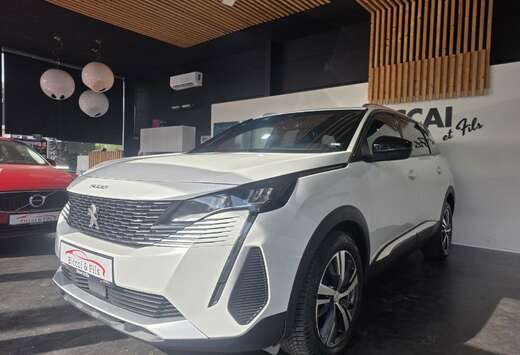 Peugeot 5008 1.2 PureTech Allure ///7PLACES///
