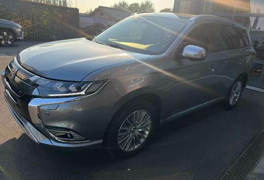 Mitsubishi 2.4i 4WD PHEV Instyle SDA-NAV TOP TWEEDEHA ...