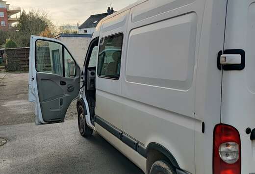 Renault Master 2.5 dCi 33 L2H2 Business (Fleet)