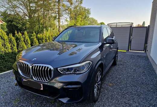 BMW X5 xDrive45e